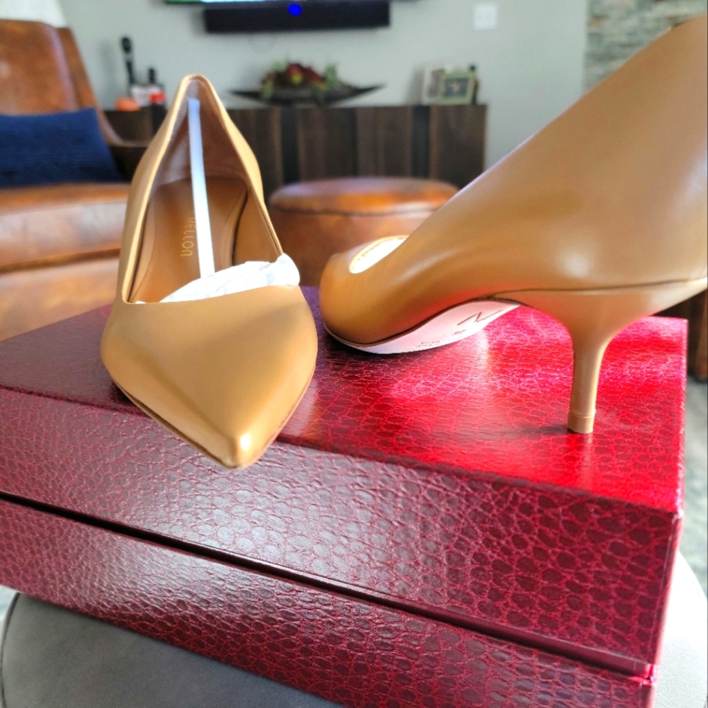 Tamara Mellon new box Forever Pump 55 beige
